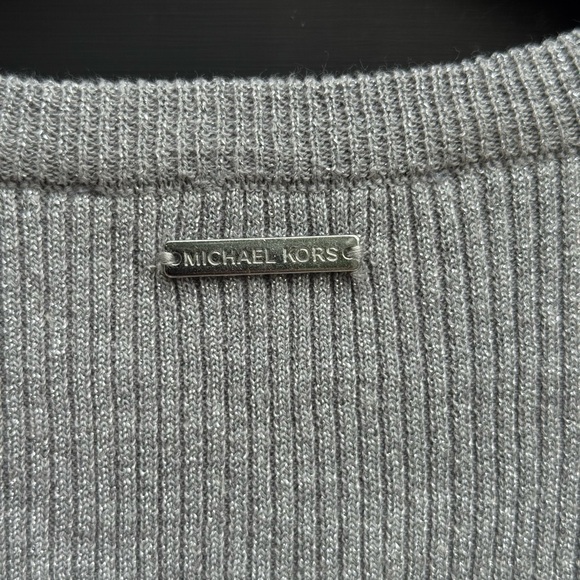 MICHAEL Michael Kors Silver Lace-Up Long Sleeve Top - Picture 6 of 6